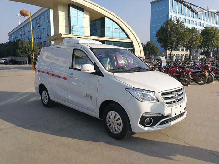 福田ix5面包冷藏車