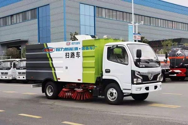 國六東風小福瑞卡掃路車