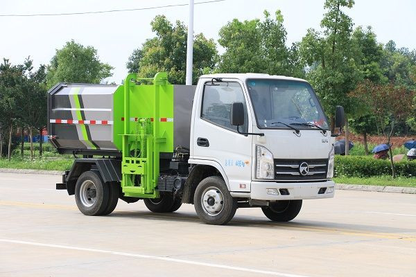 國六凱馬掛桶垃圾車（3方）