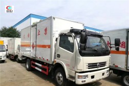 東風5.1米易燃氣體廂式運輸車【二類】