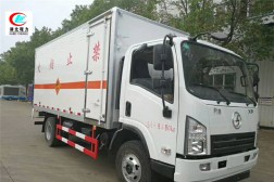 陜汽軒德5.1米易燃氣體廂式運輸車【二類】