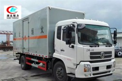 東風天錦6.6米易燃液體廂式運輸車【三類】