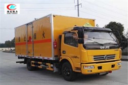 東風大多利卡5.1米易燃液體廂式運輸車【三類】