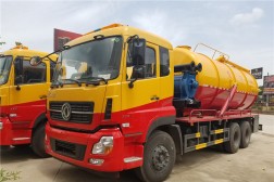 (18方)東風天龍后八輪吸污車