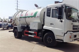 東風(fēng)天錦清洗吸污車【水3方/污9方】(聯(lián)體罐)