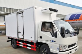 (廂長4.2米)江鈴新順達冷藏車
