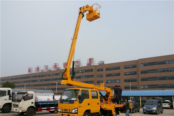 (12-16米)五十鈴雙排折疊臂高空作業車