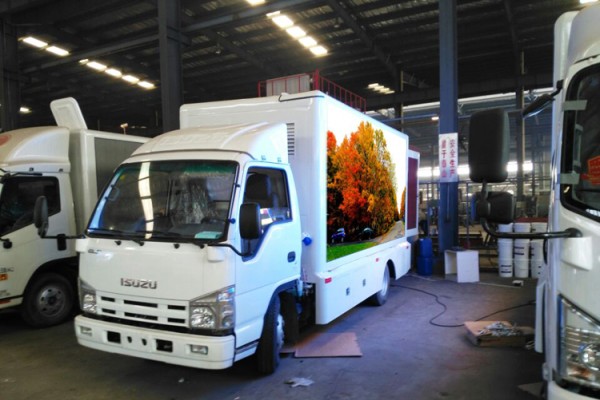 【6.8平方】五十鈴宣傳車