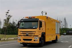 重汽大流量搶險排水泵車