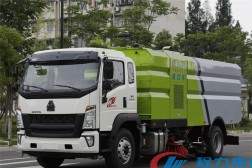 重汽豪沃洗掃車