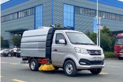 國六長安藍牌掃路車
