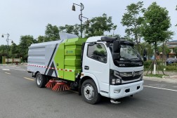 國六東風福瑞卡掃路車