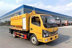 國六東風清洗吸污車（5方）