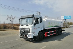 東風專底D17后雙橋20方灑水車