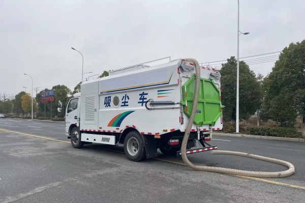 電廠吸塵車