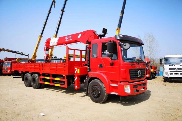 東風(fēng)錦程后八輪12噸5節(jié)臂隨車吊