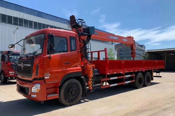 東風(fēng)天龍后八輪石煤12噸4節(jié)臂隨車吊