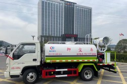 福田藍牌4.5方灑水車，全國包上戶